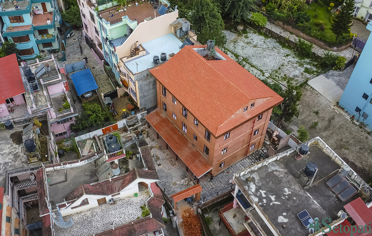 नेपाल प्रज्ञा प्रतिष्ठानले निर्माण गरिरहेको महाकवि लक्ष्मीप्रसाद देवकोटाको घर। तस्बिरः नवीनबाबु गुरुङ/सेतोपाटी